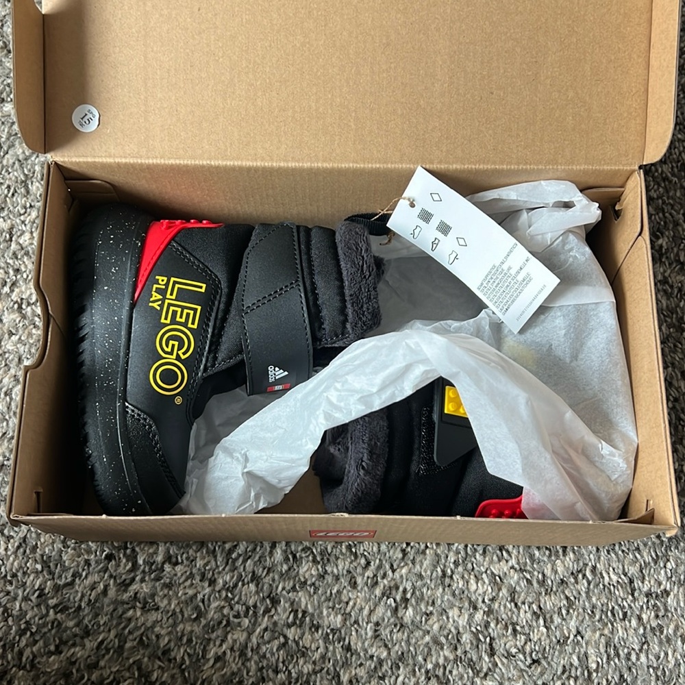 Adidas x Lego Winterplay I - toddler size 5.5